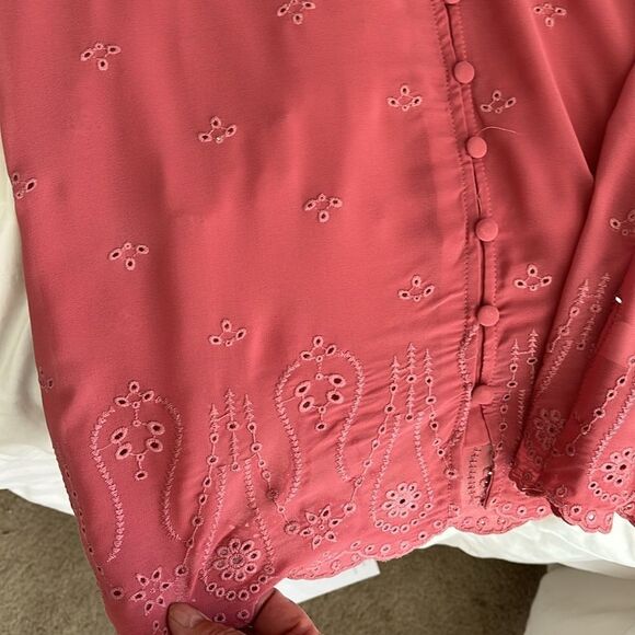 Torrid Chiffon Eyelet Embroidered Blouse Size 1x (14-16) NWT Mauvewood - Picture 7 of 7